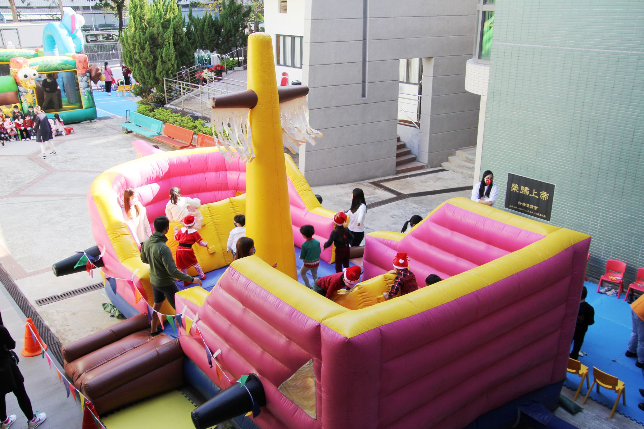 slide-15 slide